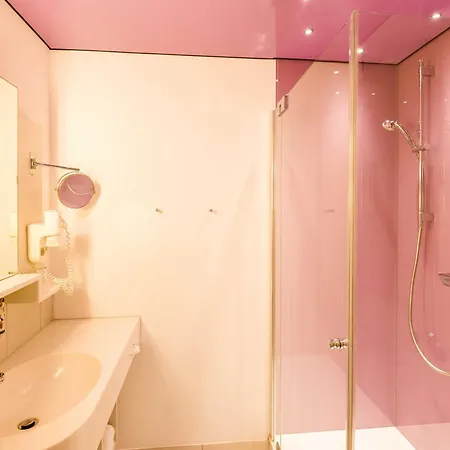 An Der Linah 3*